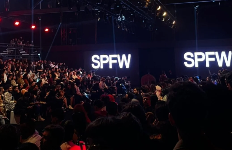 saopaulofashionweek2023jpg_by_Image_taken_by_Ana_Paula_Alves_member_of_Chapter_Csper_Lbero